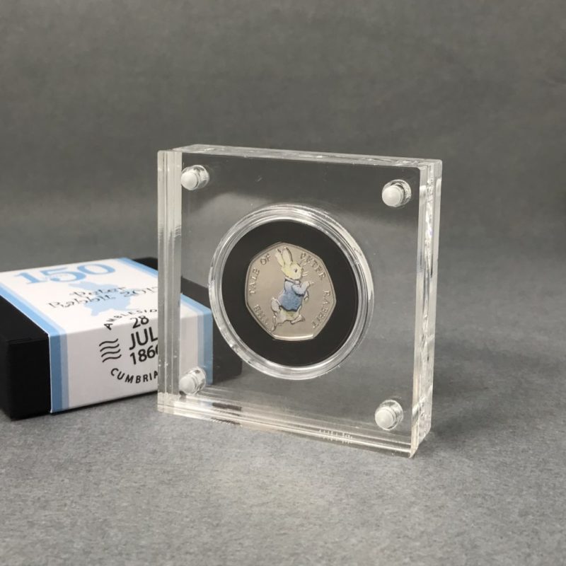 Peter Rabbit BU 50p Coin 2017 Beatrix Potter, Silver Proof Style Display