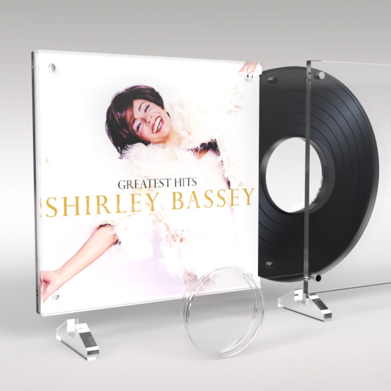 Dame Shirley Bassey Music Legends Acrylic Coin Display - Image 3