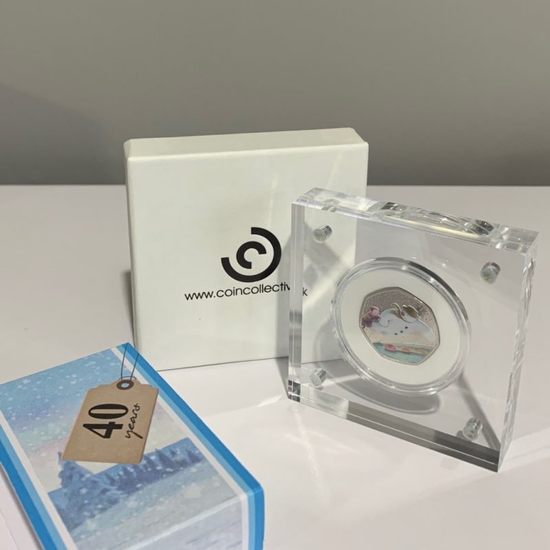 2018 Snowman 50p Fifty Pence BU Coin in Perspex Display with Colour Decal - Image 3