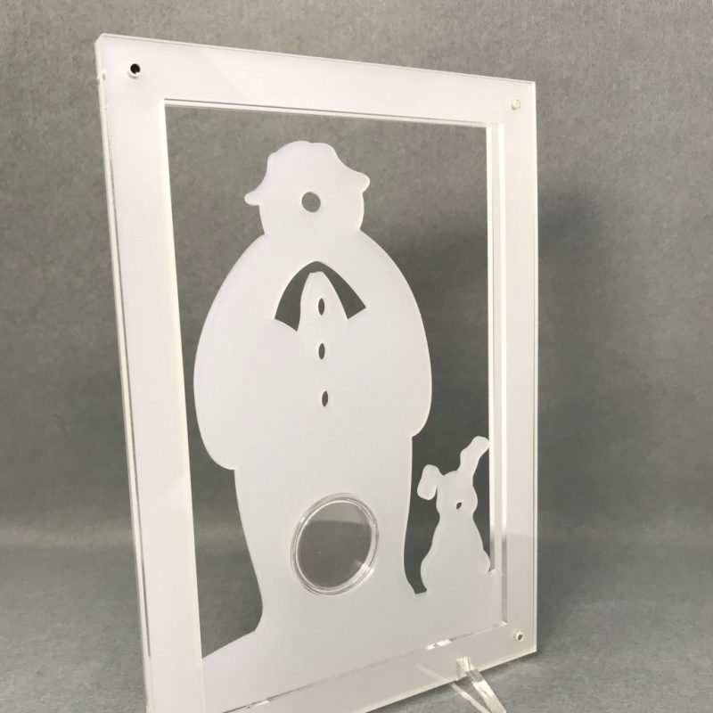Snowman and Snowdog 50p Coin Display, Acrylic Coin Stand. For Isle of Man Christmas Coin - Image 3