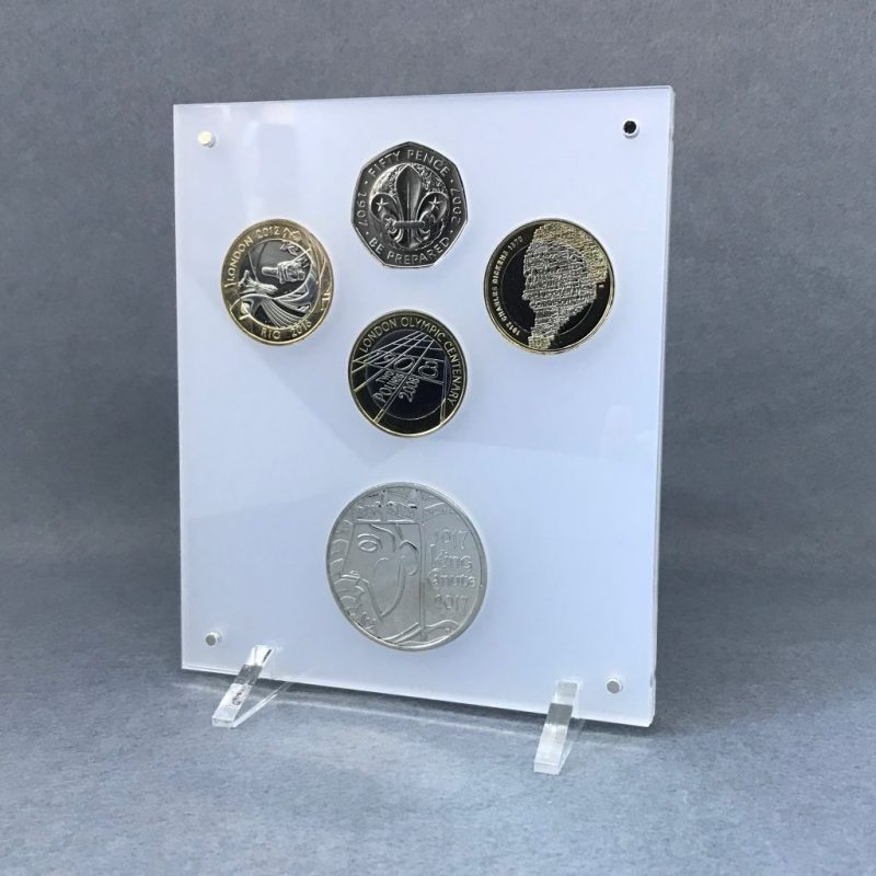 Royal Mint Annual Commemorative Coin Set 2018, Acrylic Coin Display - Image 3
