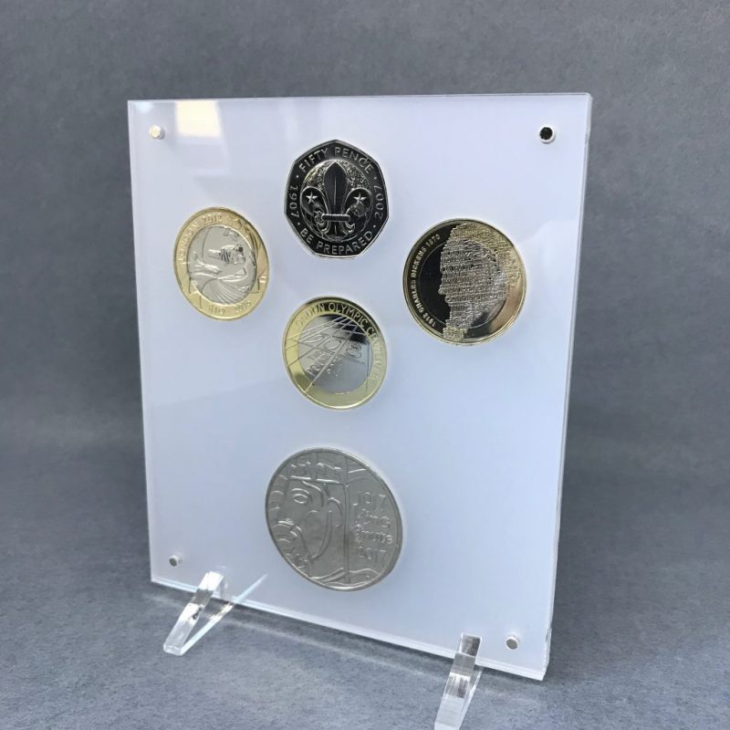 Royal Mint Annual Commemorative Coin Set 2018, Acrylic Coin Display - Image 2