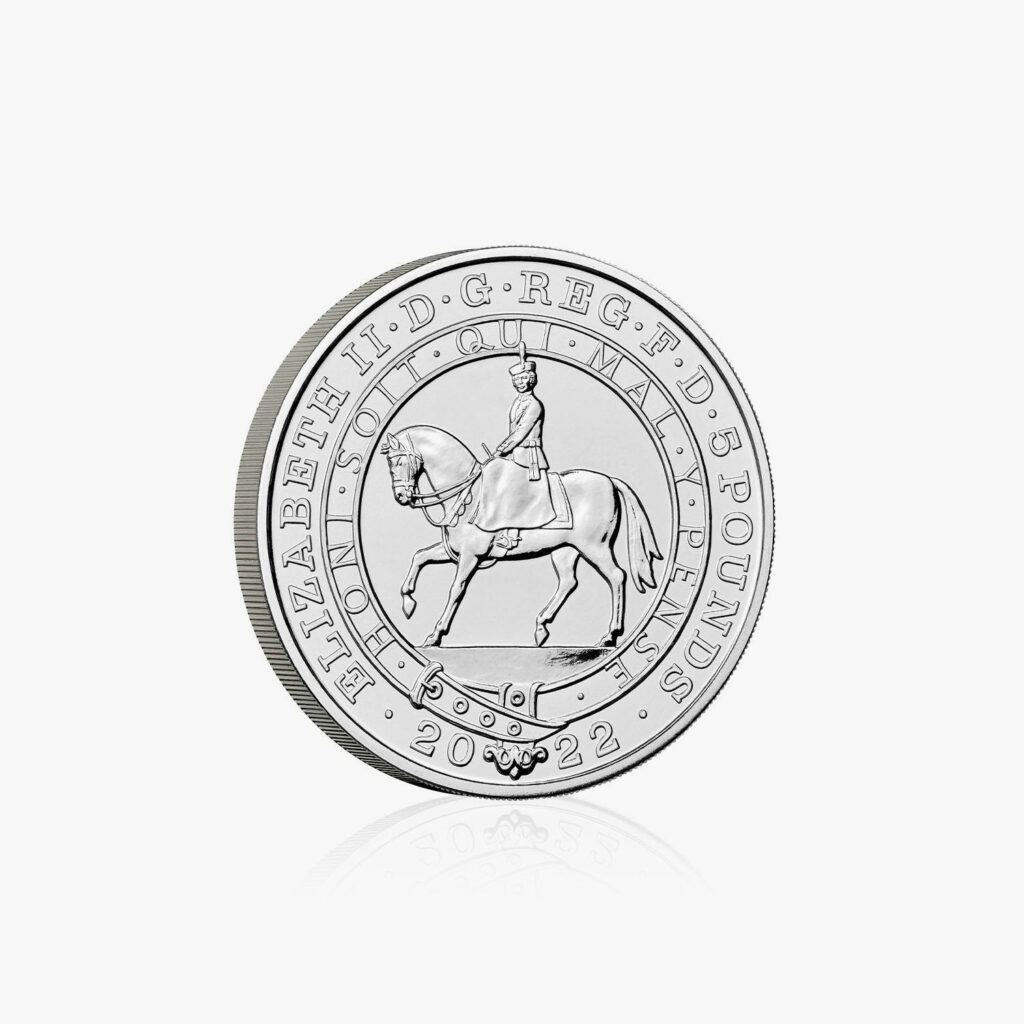 The Platinum Jubilee UK £5 Coin 2022 and Acrylic Display - Image 4